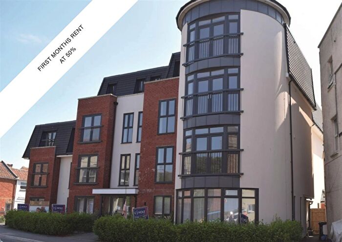 1 Bedroom Flat To Rent In Victoria Street, Burnham-On-Sea, TA8