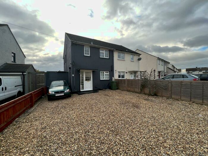 2 Bedroom Semi-Detached House To Rent In Colwell Road, Berinsfield, Wallingford, OX10