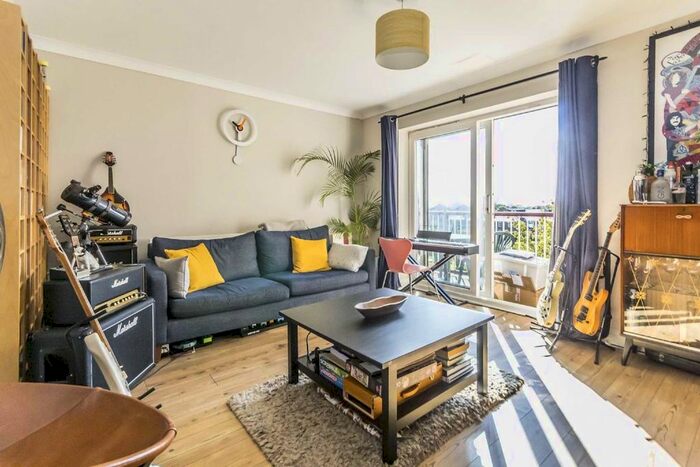 1 Bedroom Flat To Rent In South Ealing Road, London, W5