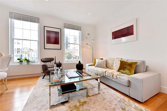 4 Bedroom Terraced House To Rent In Queen's Grove, St. John's Wood, London, NW8