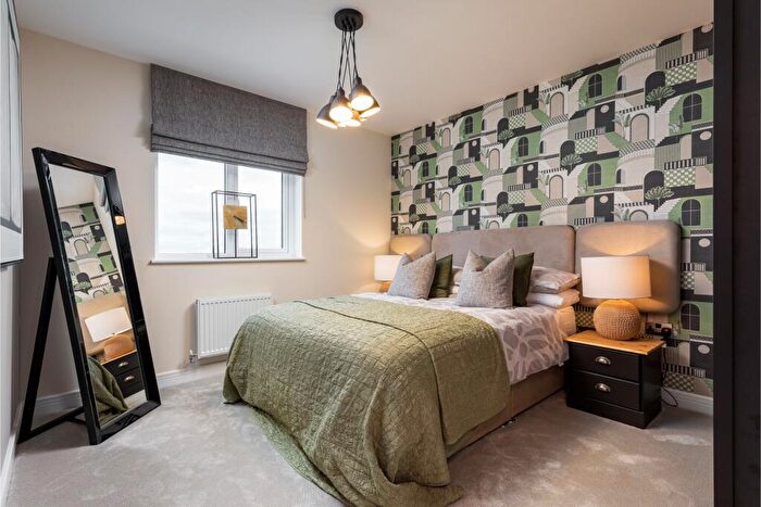 3 Bedroom Detached House For Sale In Caddie Road Salford Greater Manchester, M38