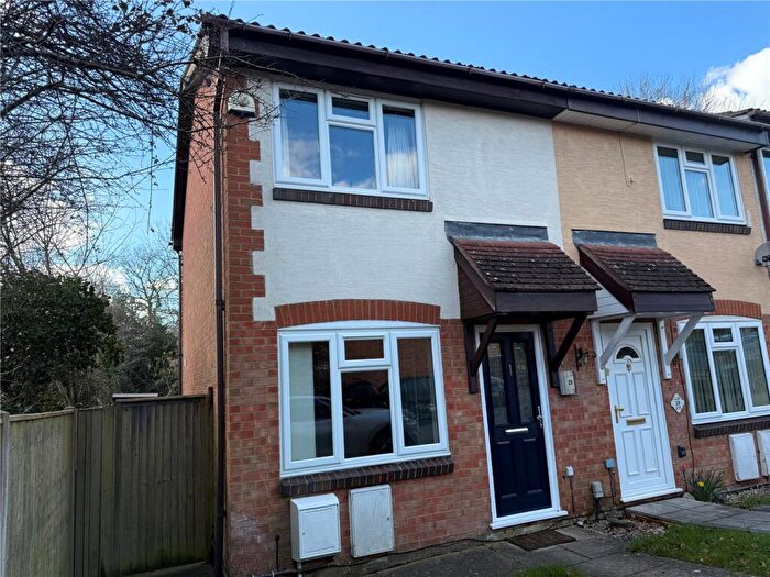 2 Bedroom End Of Terrace House To Rent In Bramble Drive, Romsey, Hampshire, SO51