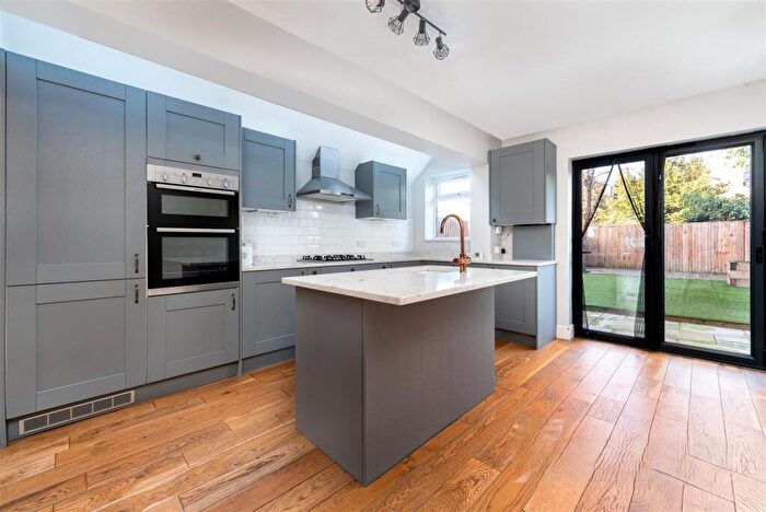 4 Bedroom Terraced House For Sale In Newbury Road, Highams Park, London, E4