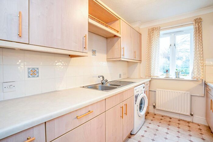 2 Bedroom Apartment To Rent In Peter Weston Place, Chichester, PO19