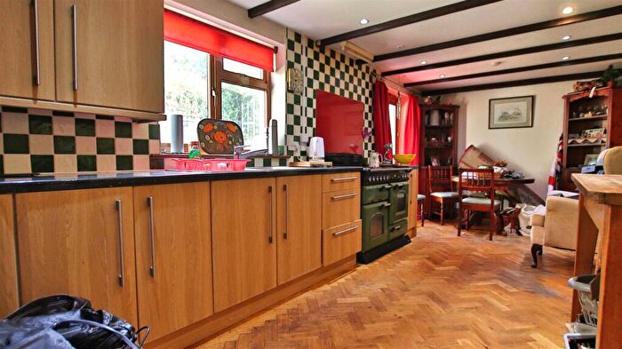 2 Bedroom Cottage For Sale In Farm Lane, Bredon, Tewkesbury, GL20