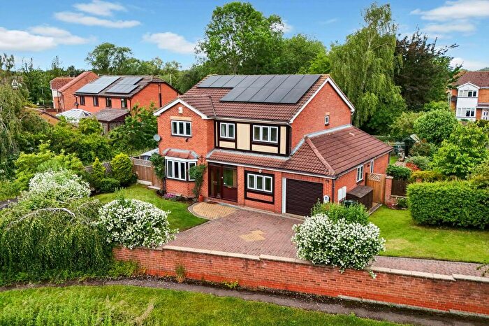 5 Bedroom Detached House For Sale In Broadstone Close, West Bridgford, NG2