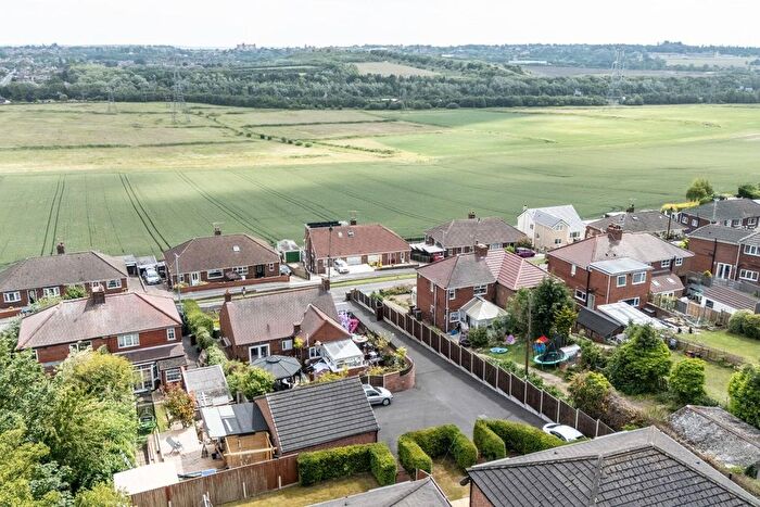 3 Bedroom Detached House For Sale In Park View, Castleford, WF10