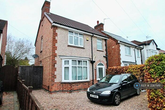 4 Bedroom Detached House To Rent In Beacon Road, Loughborough, LE11
