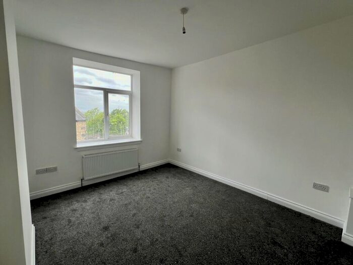 2 Bedroom Flat To Rent In Fullerton Place, Gateshead, NE9