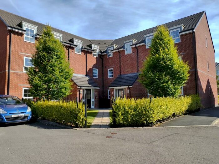 2 Bedroom Flat To Rent In Titan Court, Chorley, PR7