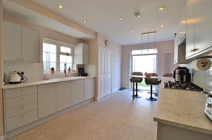 3 Bedroom Terraced House For Sale In Fawcett Road, Southsea, PO4