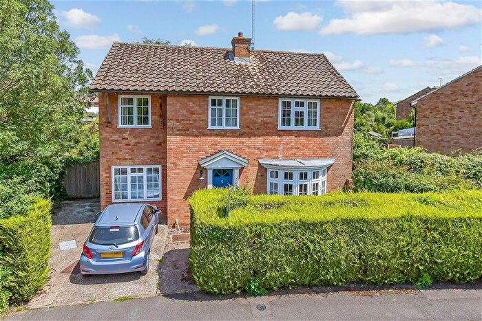 5 Bedroom Detached House For Sale In Southgate Road, Tenterden, Kent, TN30