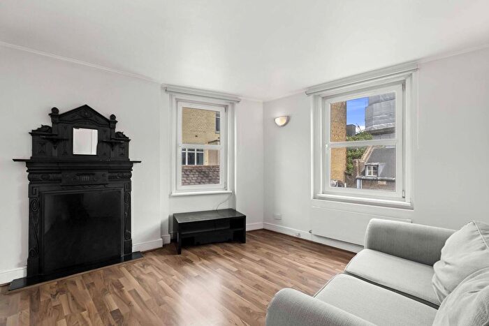1 Bedroom Flat To Rent In Old Compton Street, Soho, W1D
