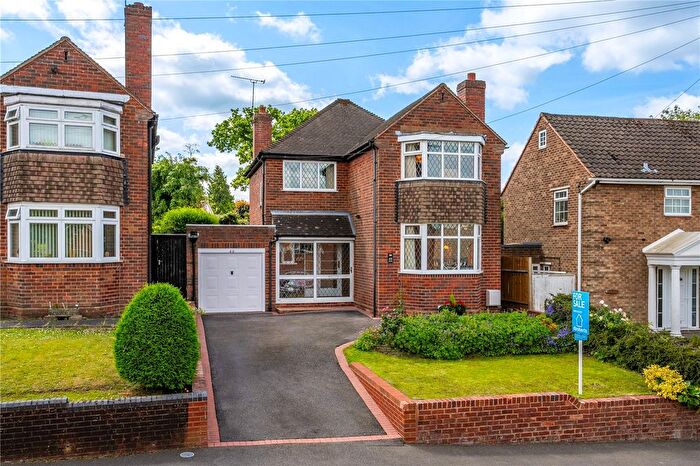3 Bedroom Detached House For Sale In Sandringham Road, Penn, Wolverhampton, West Midlands, WV4