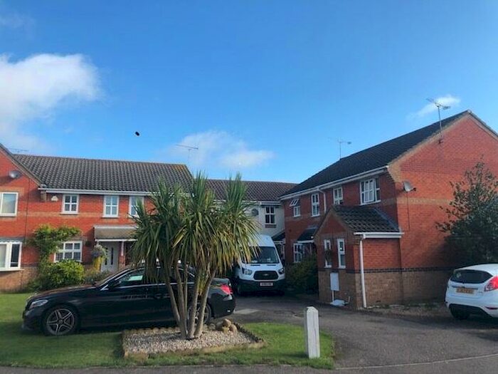 1 Bedroom Maisonette To Rent In Langdon Hills, Basildon, SS16