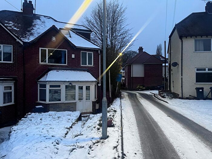 4 Bedroom Property To Rent In Woodleigh Avenue, Birmingham, B17