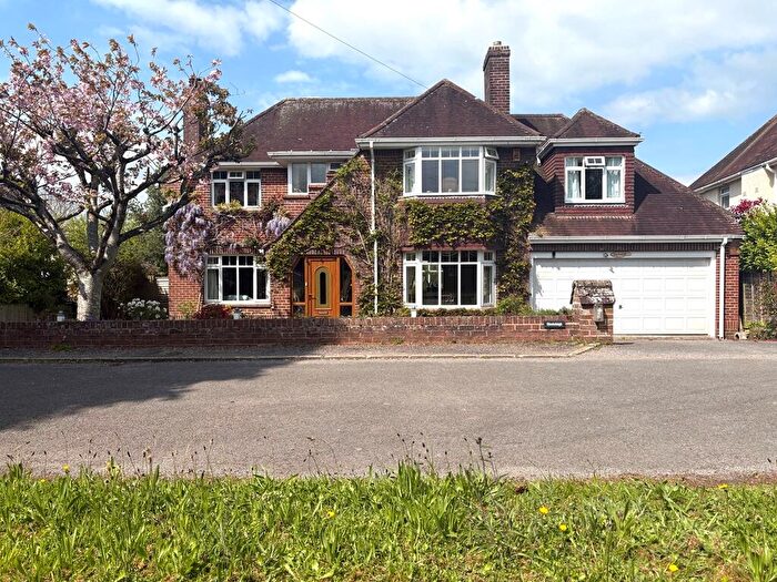 4 Bedroom Detached House For Sale In Glankeleigh, Exeter Road, EX14