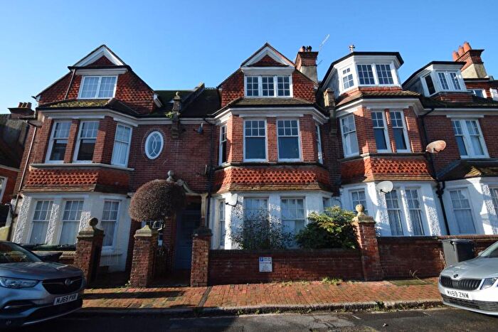 2 Bedroom Flat To Rent In Derwent Road, Eastbourne, BN20