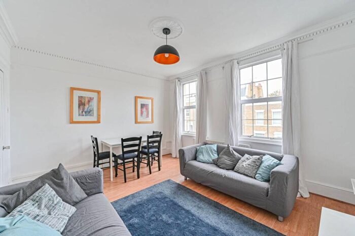 2 Bedroom Flat To Rent In Florence Road, New Cross, London, SE14