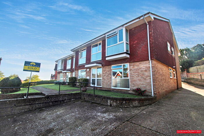 1 Bedroom Flat For Sale In Carew Road, Eastbourne, BN21