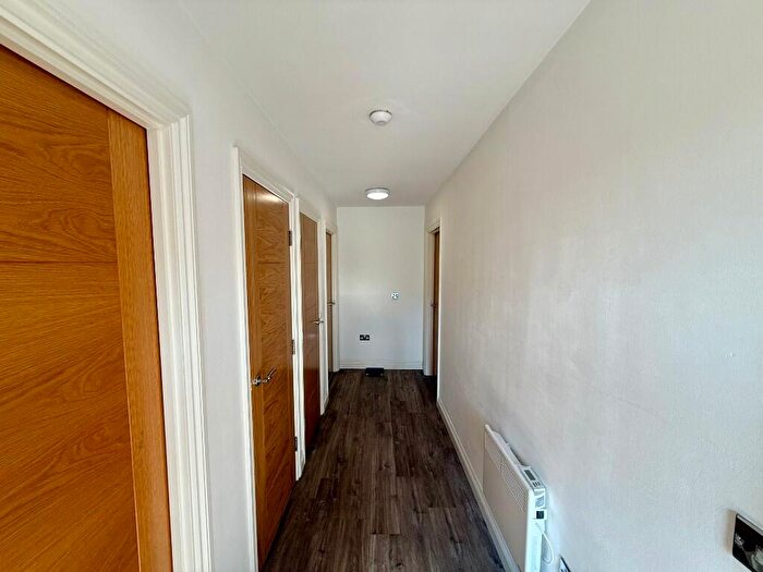 2 Bedroom Apartment To Rent In The Mint, Mint Drive, Jewellery Quarter, Birmingham, B18
