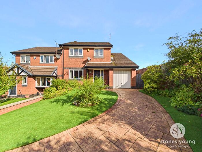 3 Bedroom Semi-Detached House For Sale In Abbott Clough Avenue, Blackburn, BB1
