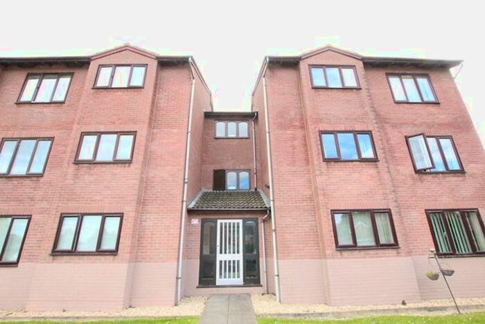 1 Bedroom Flat To Rent In Coventry Close, Tewkesbury, GL20