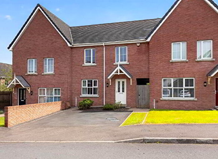 3 Bedroom Mid TownHouse For Sale In Ayrshire Avenue, Lisburn, BT28