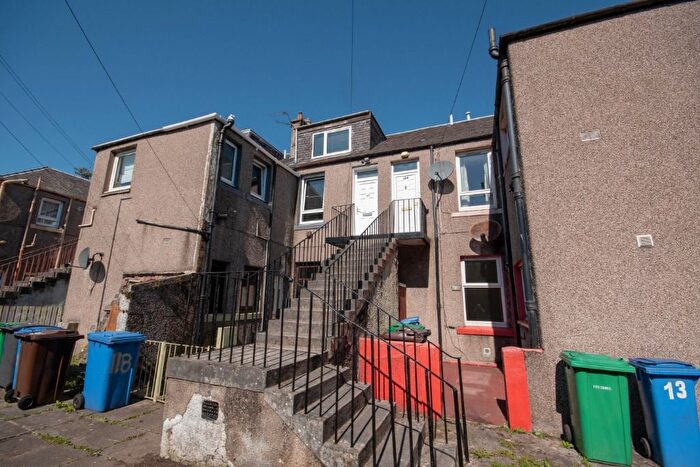 2 Bedroom Flat To Rent In Taylor Street, Methil, KY8