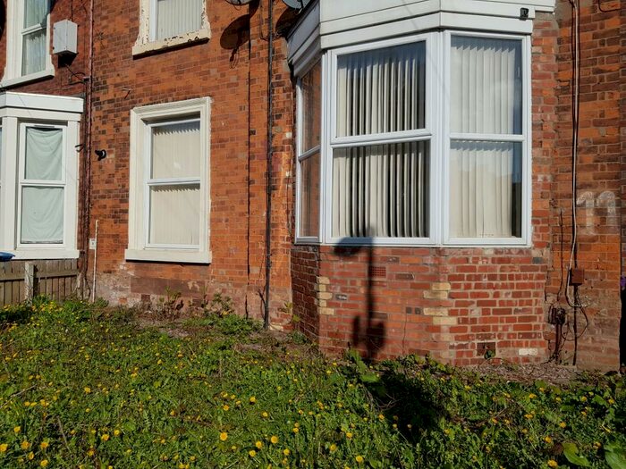 2 Bedroom Ground Flat To Rent In Huntley Road, Fairfield, L6