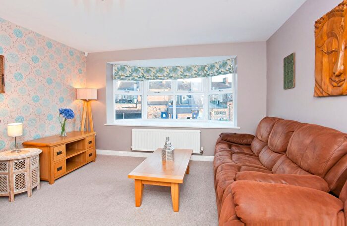 4 Bedroom Terraced House To Rent In Promenade Row, York, YO23