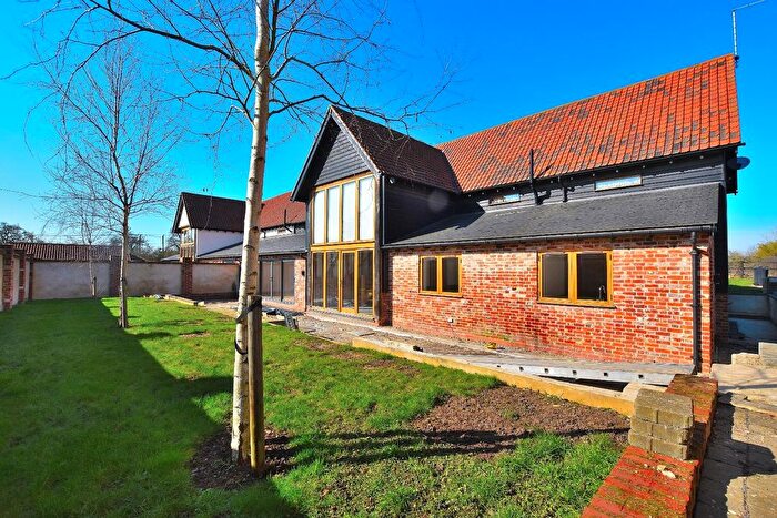 4 Bedroom Barn Conversion To Rent In Mill Lane, Cressing, Braintree, CM77