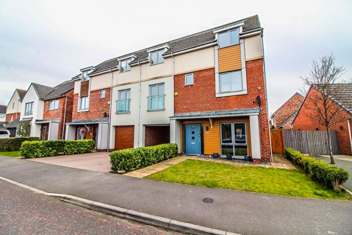 4 Bedroom Semi Detached House For Sale In Whitworth Park Drive, Elba Park, Houghton Le Spring, DH4