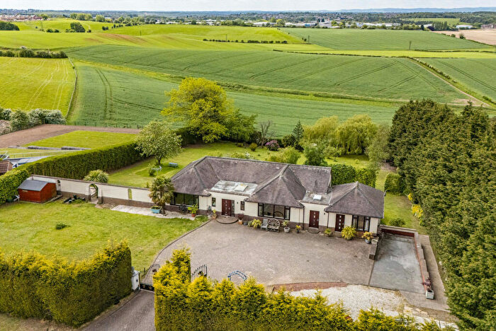 4 Bedroom Detached House For Sale In Valhallas Gate, Mansfield, NG17
