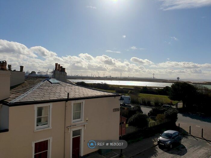 2 Bedroom Flat To Rent In Adelaide Terrace, Liverpool, L22