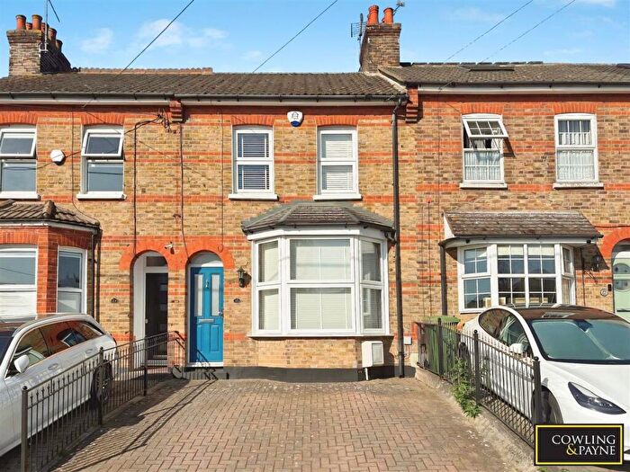 2 Bedroom House To Rent In Jersey Gardens, Wickford, Essex, SS11