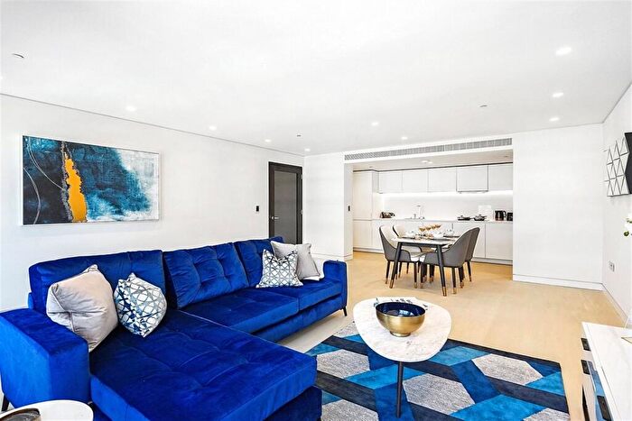 2 Bedroom Flat To Rent In New Oxford Street, WC1A