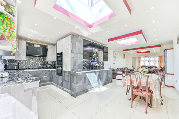 5 Bedroom Semi-Detached House For Sale In Stilecroft Gardens, North Wembley, Wembley, HA0