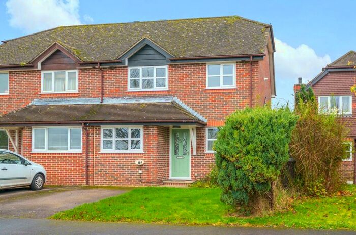 3 Bedroom Semi-Detached House To Rent In Oak Hill, Alresford, Hampshire, SO24