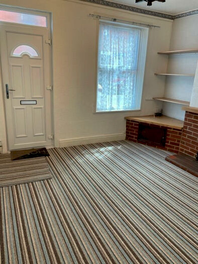 3 Bedroom House To Rent In Victoria Street, Hucknall, NG15