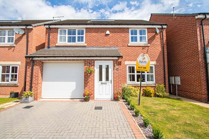 4 Bedroom Detached House For Sale In Blakewood Drive, Blaxton, Doncaster, DN9