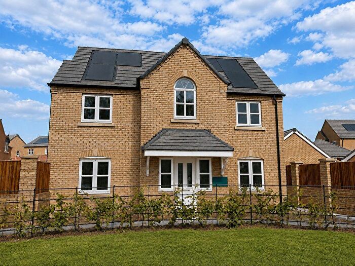 4 Bedroom Detached House For Sale In Arden Park, Redditch, Worcestershire, B98