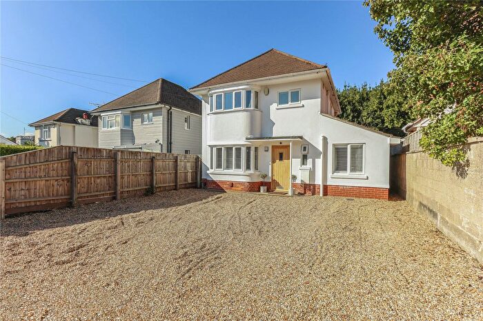 3 Bedroom Detached House For Sale In Chapel Road, Lower Parkstone, Poole, Dorset, BH14