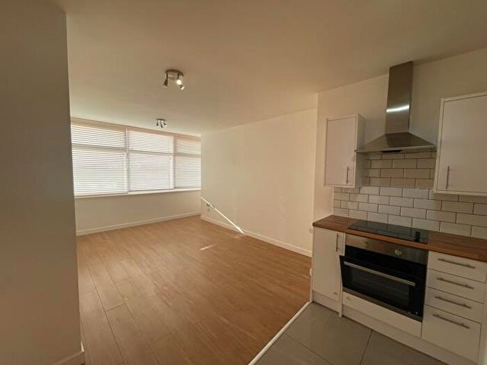 2 Bedroom Apartment To Rent In Oxford Street, Kidderminster, DY10