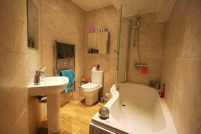 4 Bedroom Maisonette To Rent In Eighth Avenue, Heaton, Newcastle Upon Tyne NE6