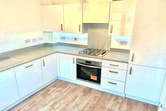 3 Bedroom Property To Rent In Larkspur Drive, Nottingham NG11