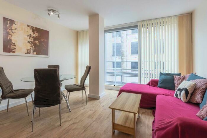 2 Bedroom Apartment To Rent In St Martins Gate, Worcester Street, B2