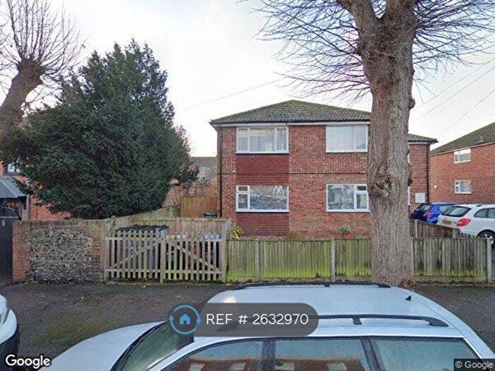 1 Bedroom Flat To Rent In Minster Lodge, Ramsgate, CT11