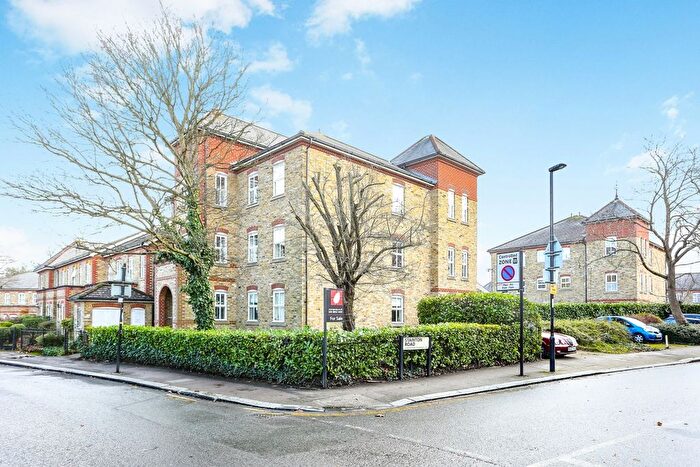 2 Bedroom Flat To Rent In George Lane, London, SE13