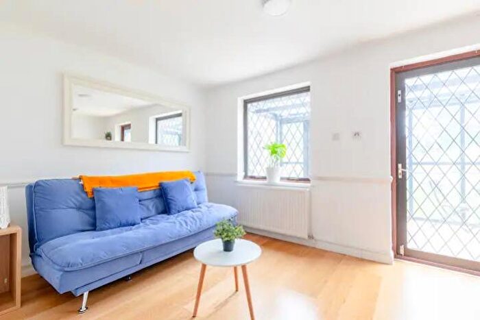 1 Bedroom House To Rent In Jade Close, Beckton, London, E16